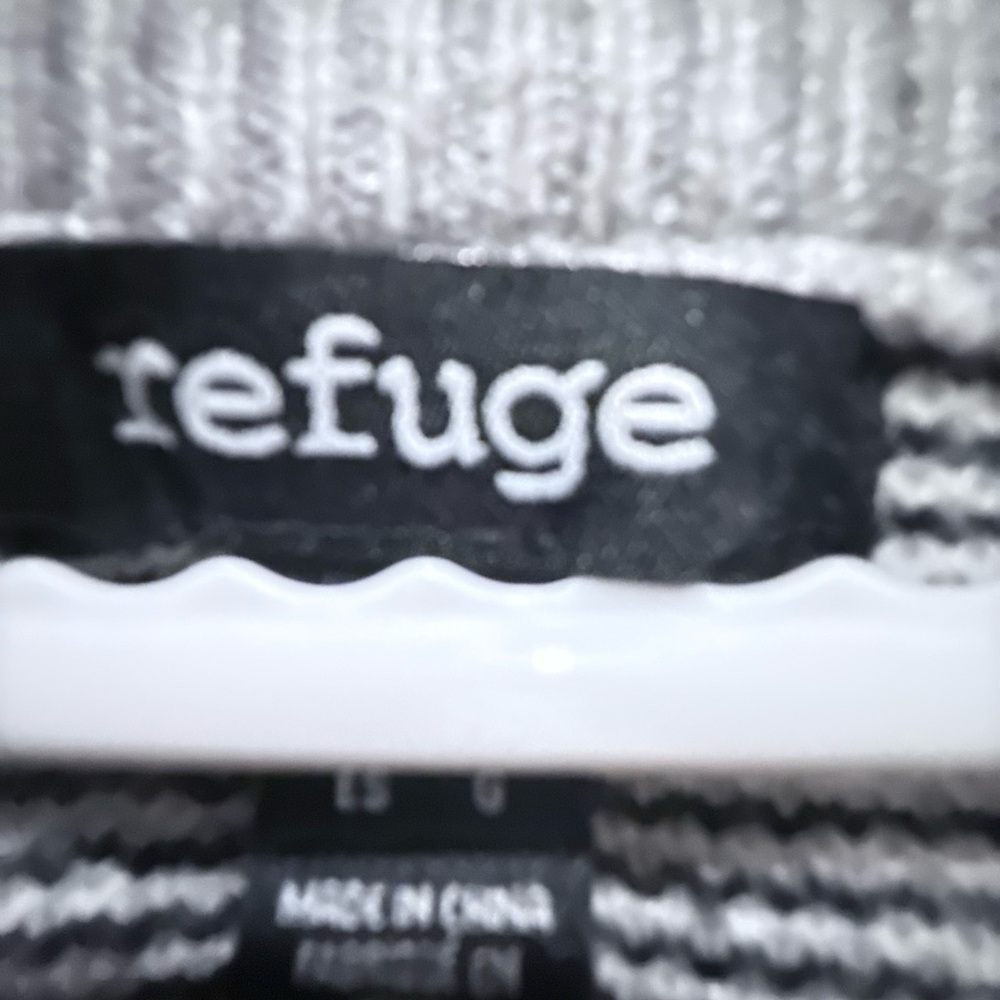refuge Gray and Black Argyle Knit Sweater Vest - Picture 3 of 4